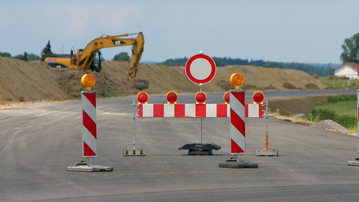 Дорогу между Крымом и Херсонской областью расширили