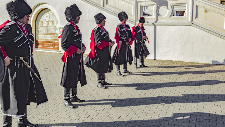 В России появилась новая серьёзная сила: По всей стране создаются Атаманские сотни