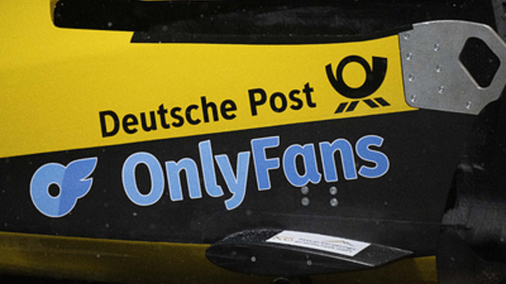 Киев решил получить деньги для ВСУ с помощью моделей OnlyFans