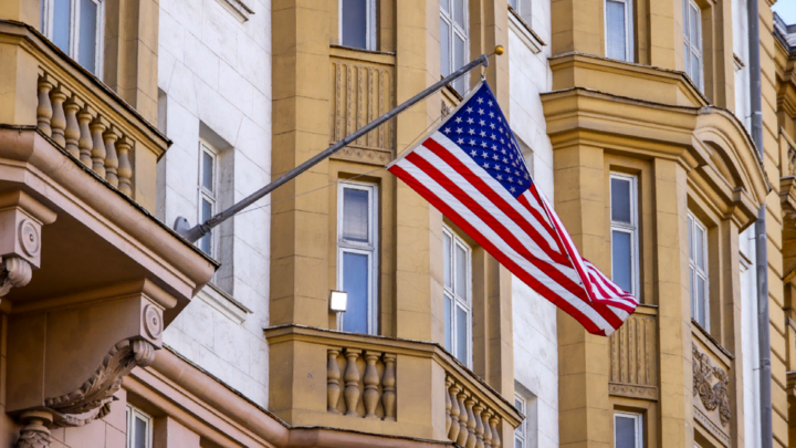 Провал США: Япония и ЕС выступили против полного запрета на экспорт в Россию