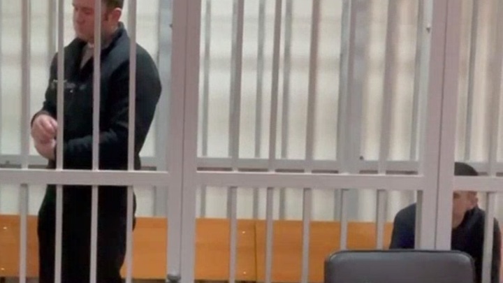 В Электростали снявших скальп юноше из-за ирокеза осудили на 3,5 года колонии