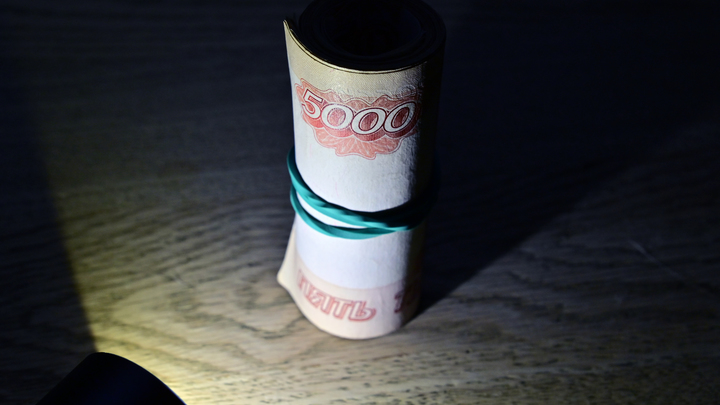 В России обновят купюры с самым высоким номиналом: Как будут выглядеть новые 5000 рублей