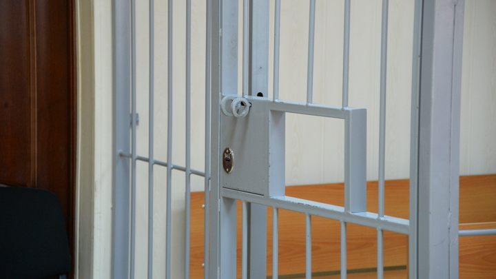 Машиниста башенного крана обвиняют в госизмене и поджоге военкомата