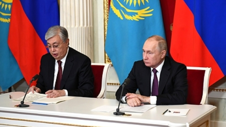 Путин в Астане. Токаев встретил у трапа самолёта: Что в планах президента?