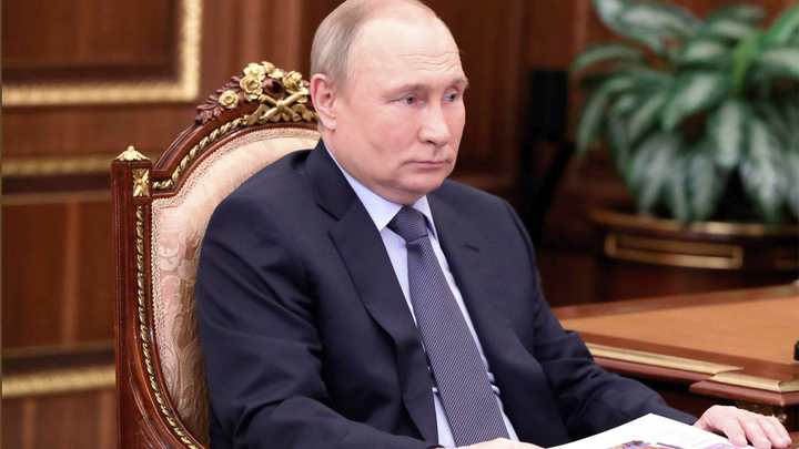 Анекдот дня: звонит как-то Путину министр финансов США