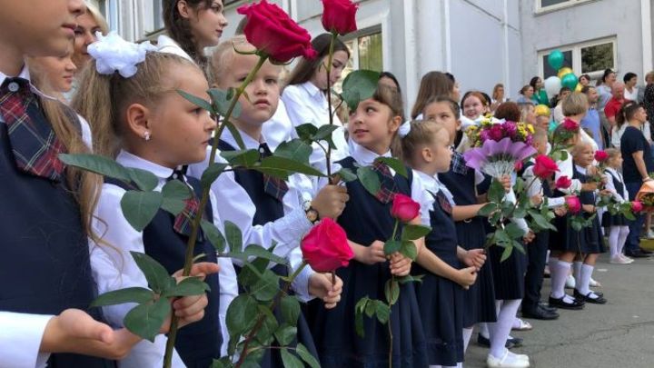 В Челябинске в 1 класс записано более 8 тысяч детей