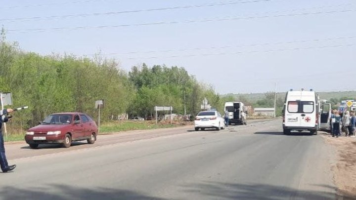 В Самарской области в результате ДТП пострадали 7 пассажиров маршрутного автобуса