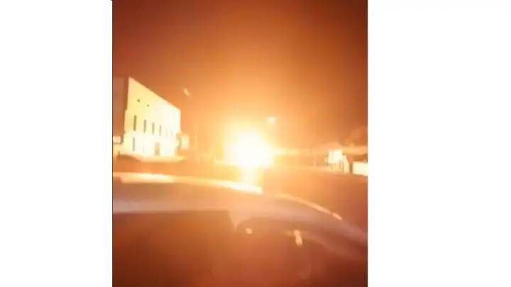 Появилось видео падения обломков дрона в Лисках Воронежской области