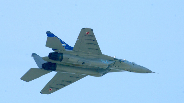 В Сети появилось видео загоревшегося под Пермью истребителя МиГ-31