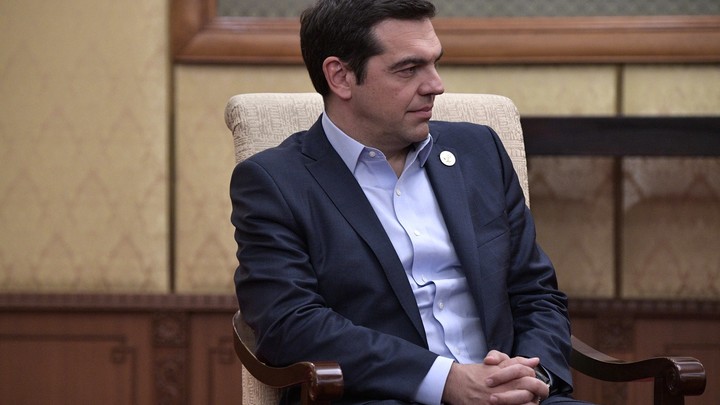 Дружить, но с подозрением: Афины экстренно собрали заседание из-за конфликта с Россией