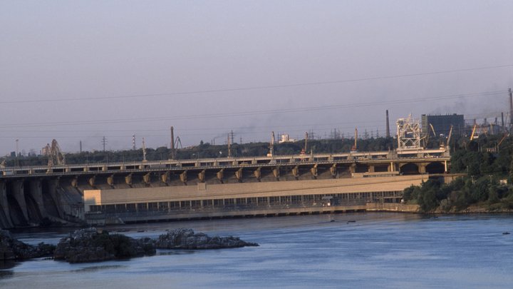 Громкие победы небратьев выбьют с треском: Запорожье накроет волной в 20 метров