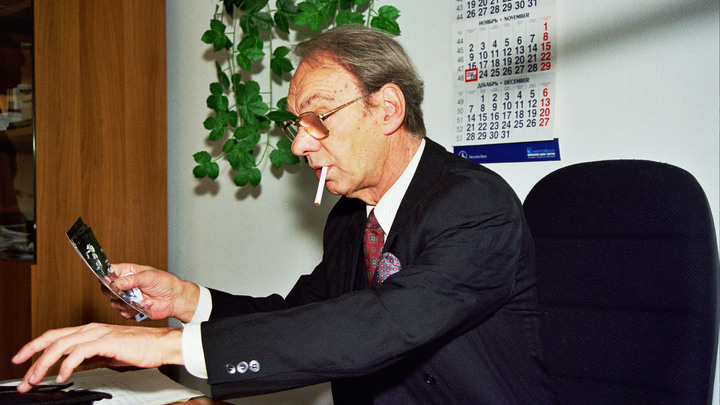 Живут на последнее: Астахов рассказал о плачевном положении обманутых вдовы и дочери Баталова