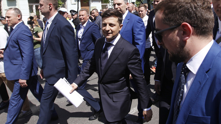 Politico: Европа разозлилась и обвинила США в получении сверхприбыли за счет Украины