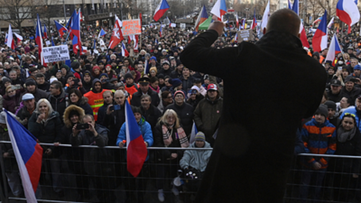 Чехи взбунтовались против властей: ультиматум по СВО уместился в три слова