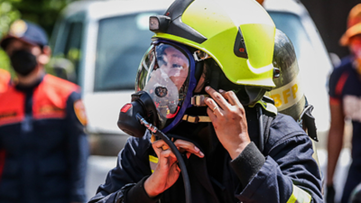 Судно со 124 пассажирами загорелось на Филиппинах: Есть погибшие