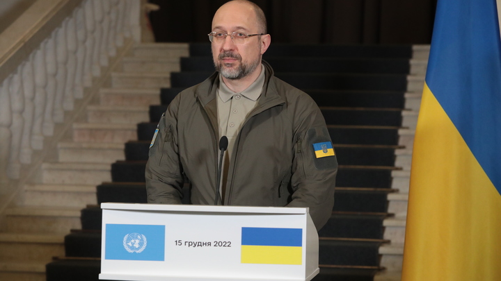 Украинский премьер выдал амбициозный план Киева: С этого началась война в Донбассе