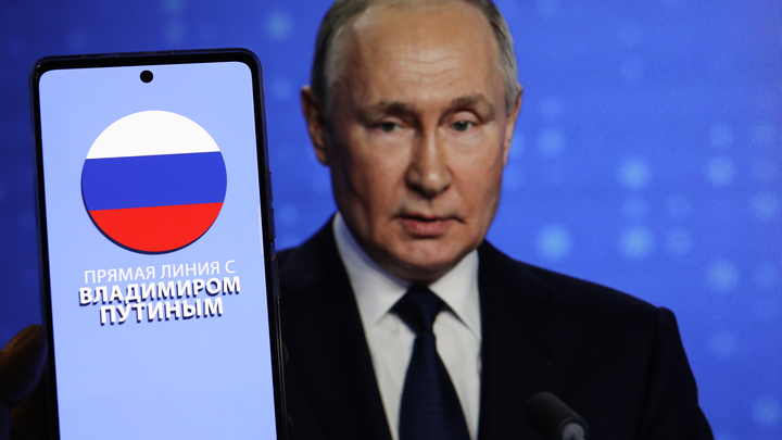 Прямую линию с Владимиром Путиным смотрят по всему миру