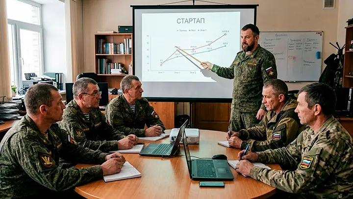 О чём молчит министр? Брат Белоусова невольно раскрыл планы верхов: В Кремле запущен сценарий после СВО