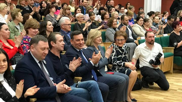 Владимир Машков принял участие в техническом открытии новокузнецкого театра Сказ