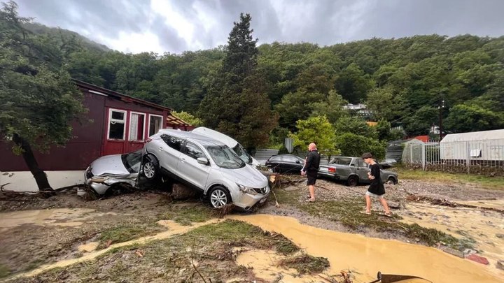 В Туапсинском районе развернули оперштаб для ликвидации последствий наводнения