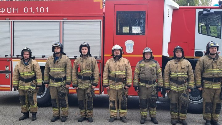 В Тольятти на пожаре в многоквартирном доме спасены 10 человек
