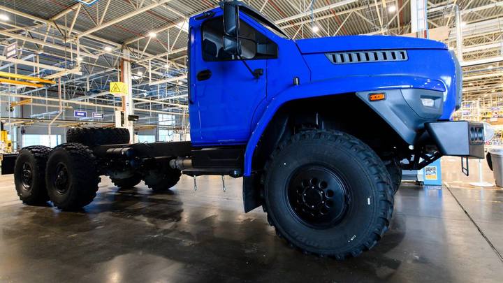 Калужский автозавод начал выпускать «Уралы» вместо «Volvo»