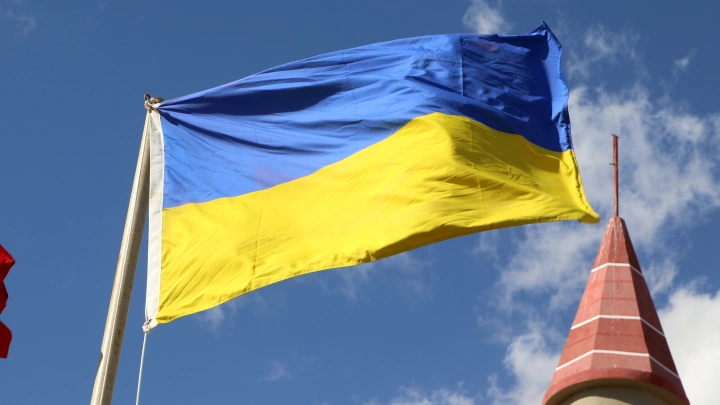 Мирошник: миротворческие инициативы России вызывают истерику на Украине