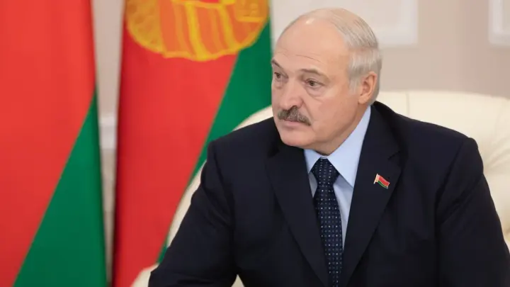 Офис Зеленского запросил возбуждение уголовного дела против Лукашенко: что известно