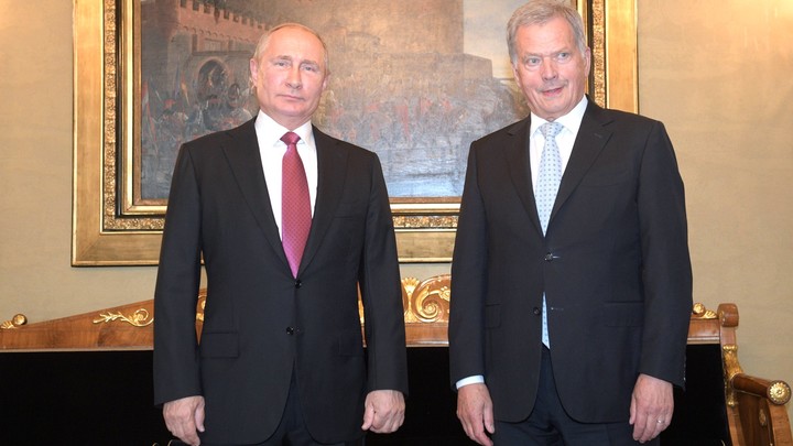 Путину обрывают телефон из-за Белоруссии. На этот раз звонили из Финляндии