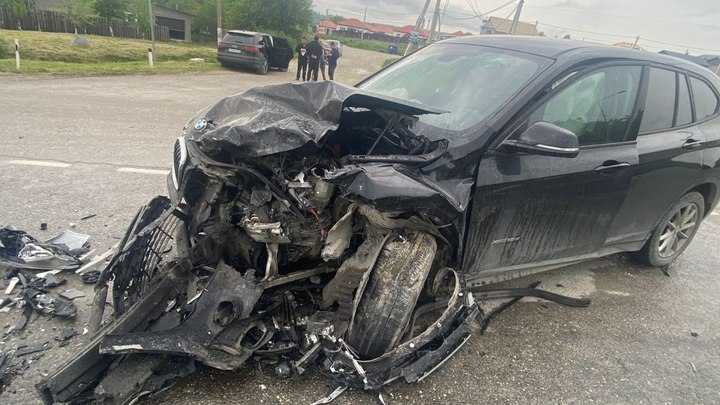 Под Новороссийском в ДТП пострадали два человека