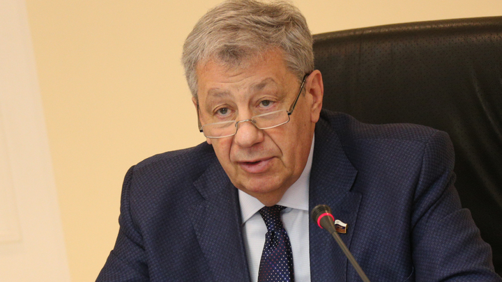 Экс-мэр Екатеринбурга Чернецкий прокомментировал высказывание Соловьева в адрес уральской столицы