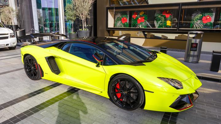   RiverToys Lamborghini Aventador SVJ A111MP YELLOW  