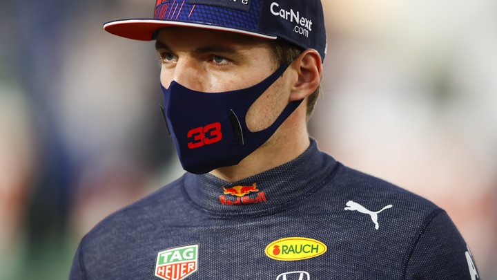 Самый быстрый гонщик впервые попробовал русское лакомство: Что-то неприятное и замороженное