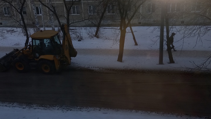В крупном районе Екатеринбурга среди рабочего дня отключилось электричество