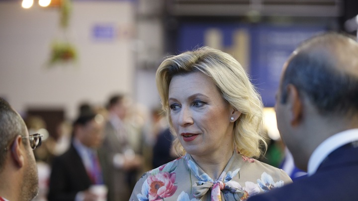 Претензии главы МИД Германии о голоде пресекли: Анналена, главное - не подавитесь