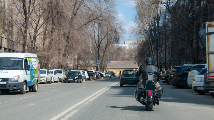 Мотоциклист погиб в аварии на западе Москвы