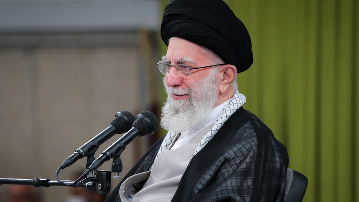 Набить карманы американских оружейных компаний: Верховный лидер Ирана раскрыл правду об Украине