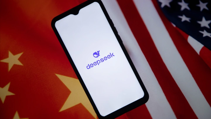 Гонка XXI века - кто станет главным строителем Интернета будущего? Китай обошёл на повороте, но Трамп готовит ответ