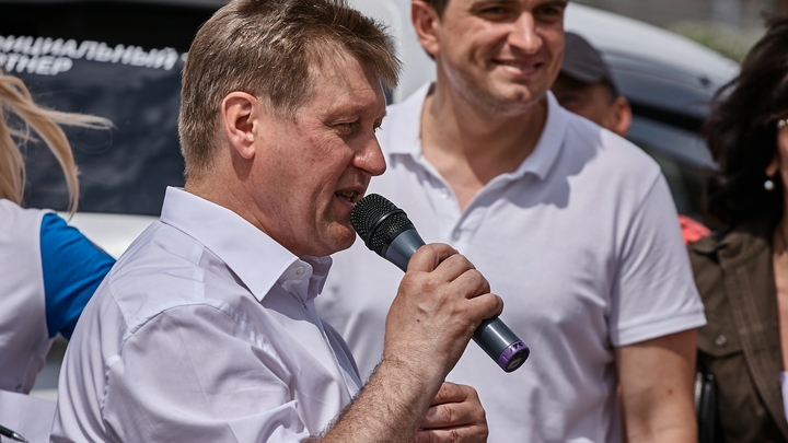 Мэр Новосибирска Локоть призвал готовиться к сложному развитию событий