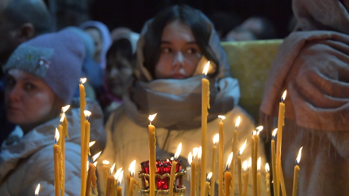 Рождество-2022. Богослужение в Храме Христа Спасителя - прямая трансляция