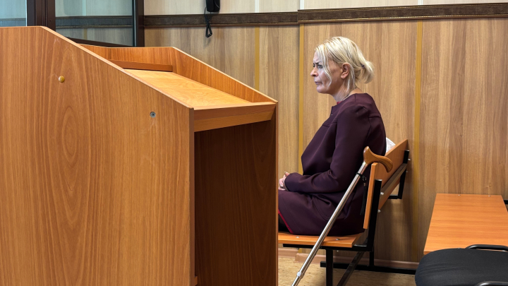 Алла Пугачёва украла мобильный телефон в новосибирской больнице