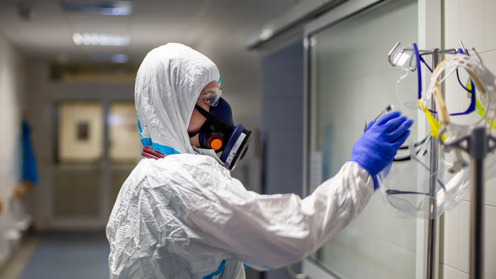 Приходит на четвёртый день: Академик предупредил об осложнении из-за штамма Дельта