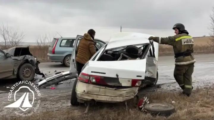 Трагедия на челябинской трассе унесла жизнь одного и стала испытанием для двоих
