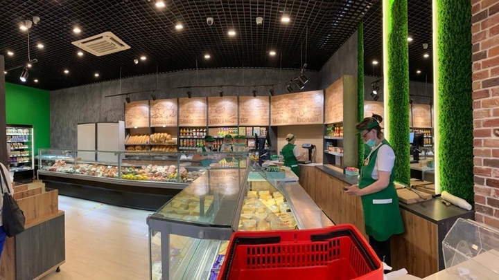 В Кургане на Центральном рынке открылись 9 новых магазинов