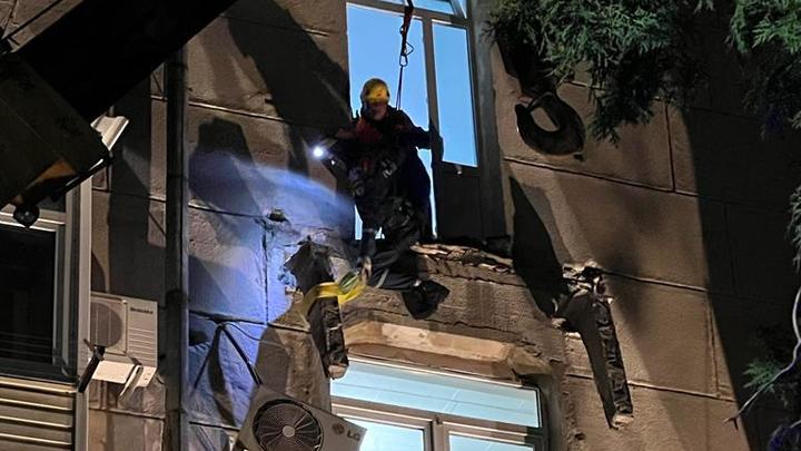 СК возбудил уголовное дело после гибели двух человек при обрушении балкона в Сочи