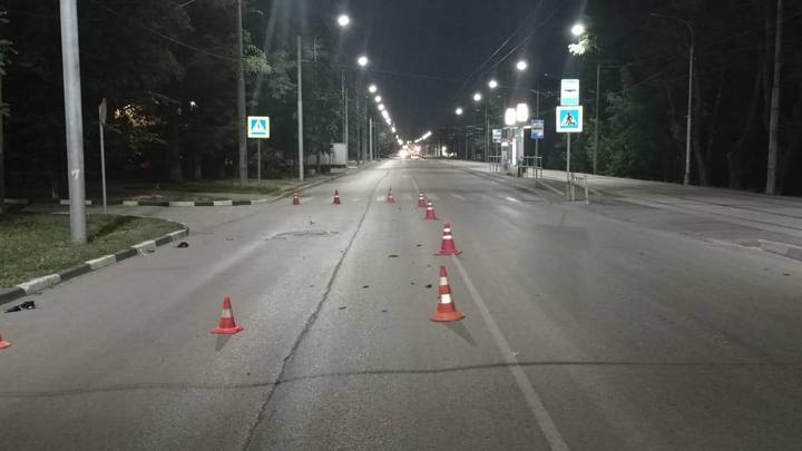 В Таганроге мотоциклист сбил на зебре 17-летнего пешехода