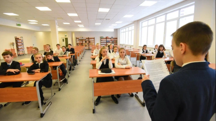 С 1 сентября в школах вводятся новые правила: советские стандарты отменяются