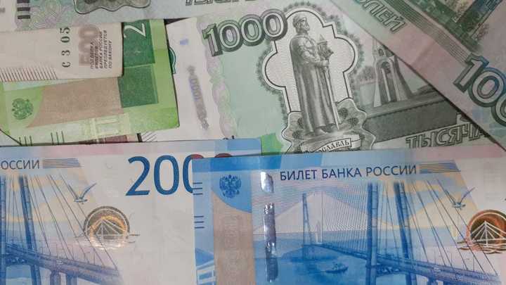 Обдирают людей: Русская бабка не побоялась высказать Володину неудобную правду о гробовых