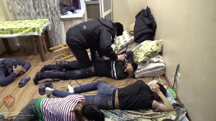 Сторонник ИГИЛ* готовил атаку в Астрахани: ФСБ рассказала о плане