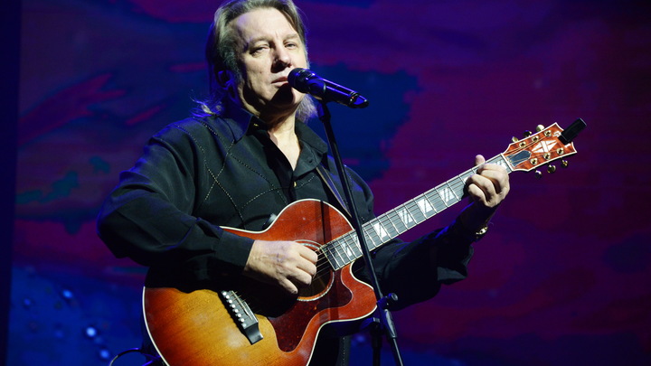 Вы что, больные?: Лоза заявил, что Little Big ненавидят Россию